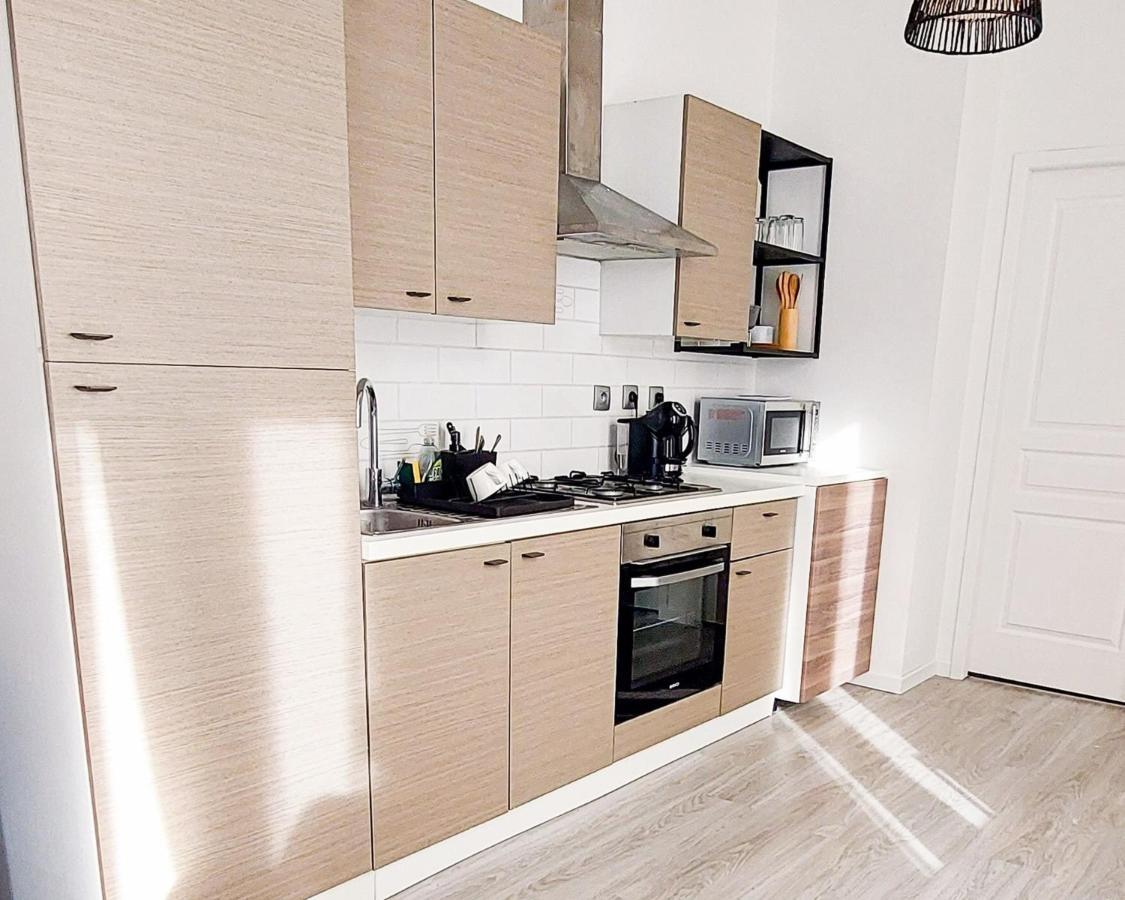Artsmalt *Ideal Pro * Proche Commerces * 2 Chambres * Tout Confort Montlucon Exterior photo